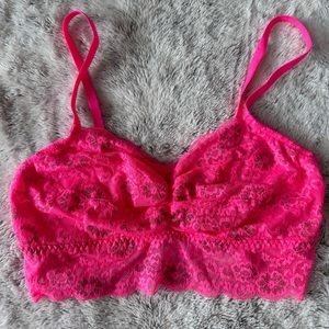 VS PINK | Hot Pink Lace Bralette